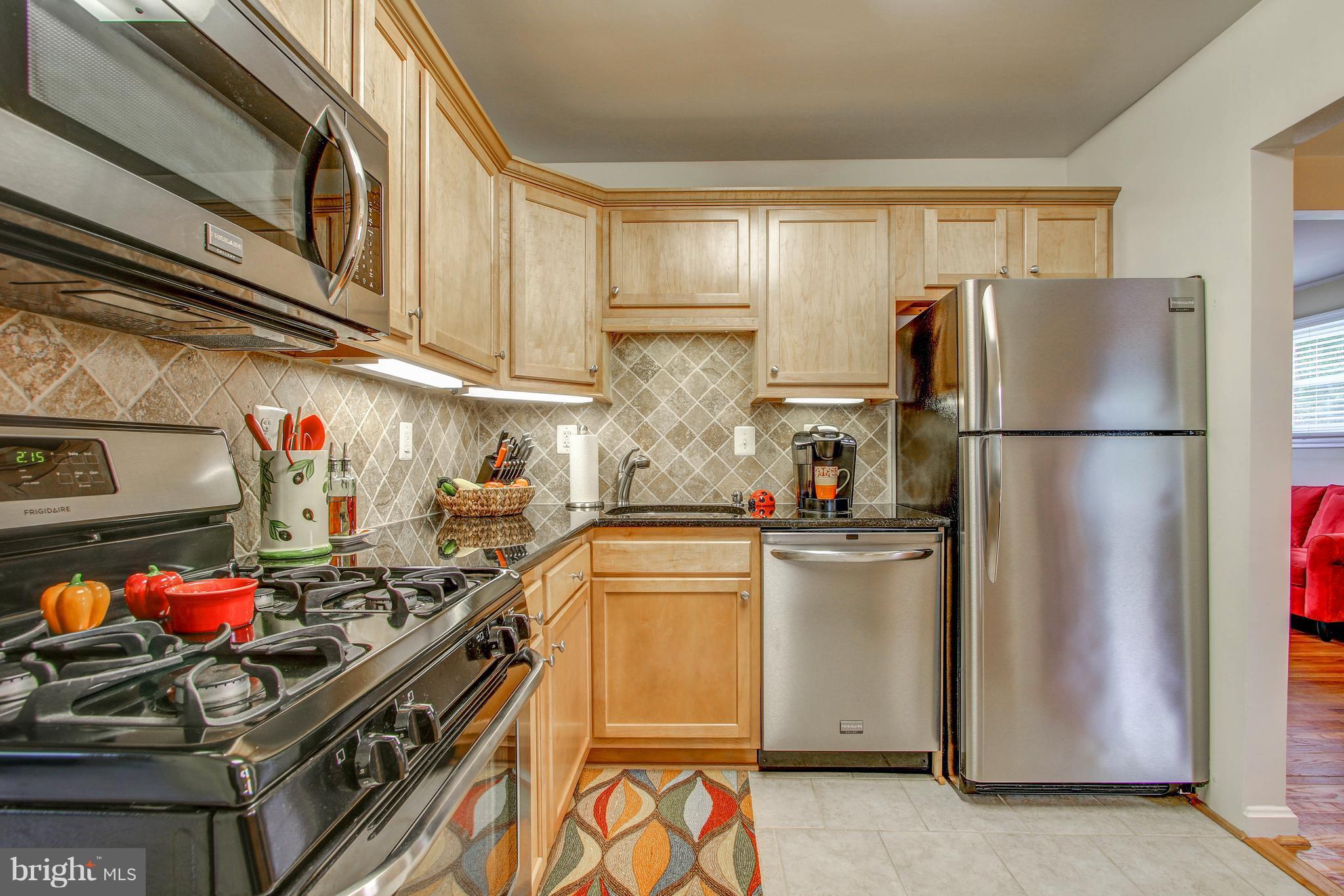 4707 Topping Road Rockville, MD 20852 - Photo 13 of 30 Kitchen