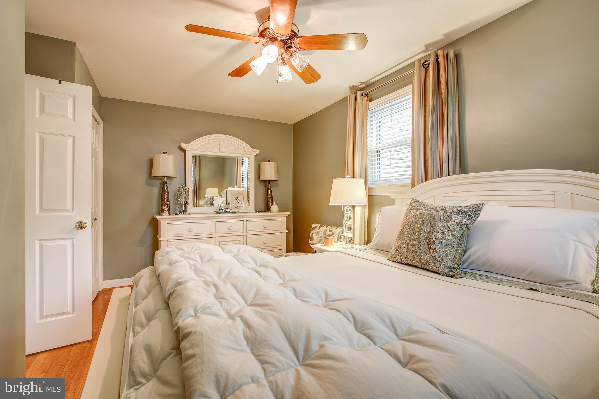 4707 Topping Road Rockville, MD 20852 - Photo 17 of 30 Bedroom (Master)