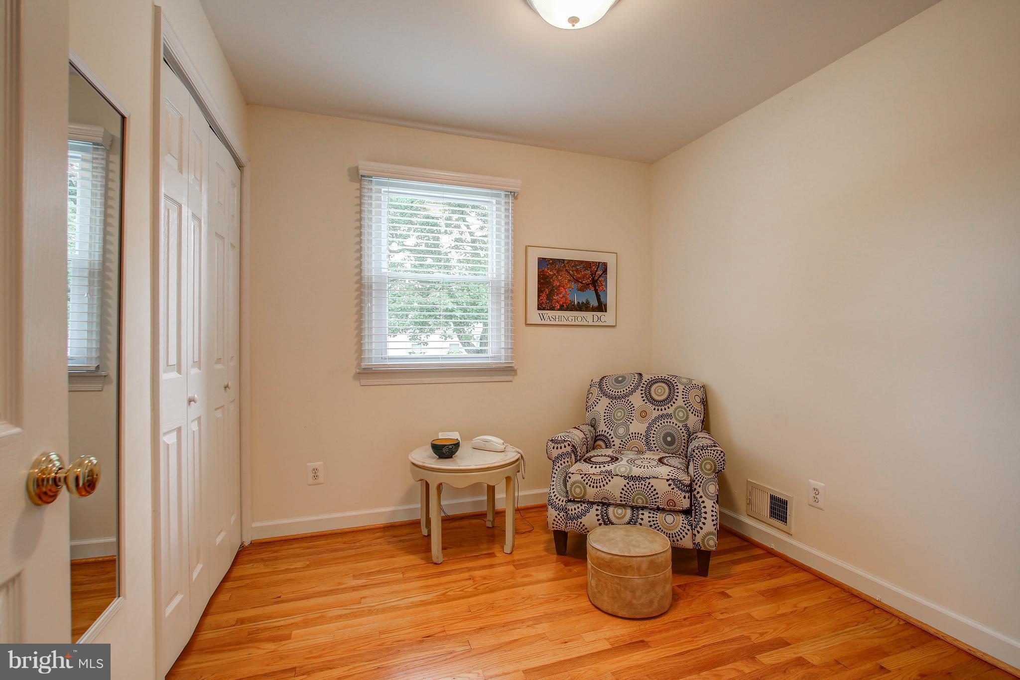 4707 Topping Road Rockville, MD 20852 - Photo 20 of 30 Bedroom #3