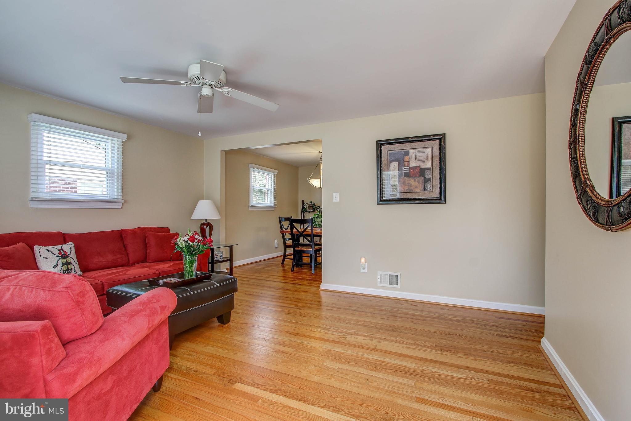 4707 Topping Road Rockville, MD 20852 - Photo 3 of 30 Gorgeous hardwood floors.
