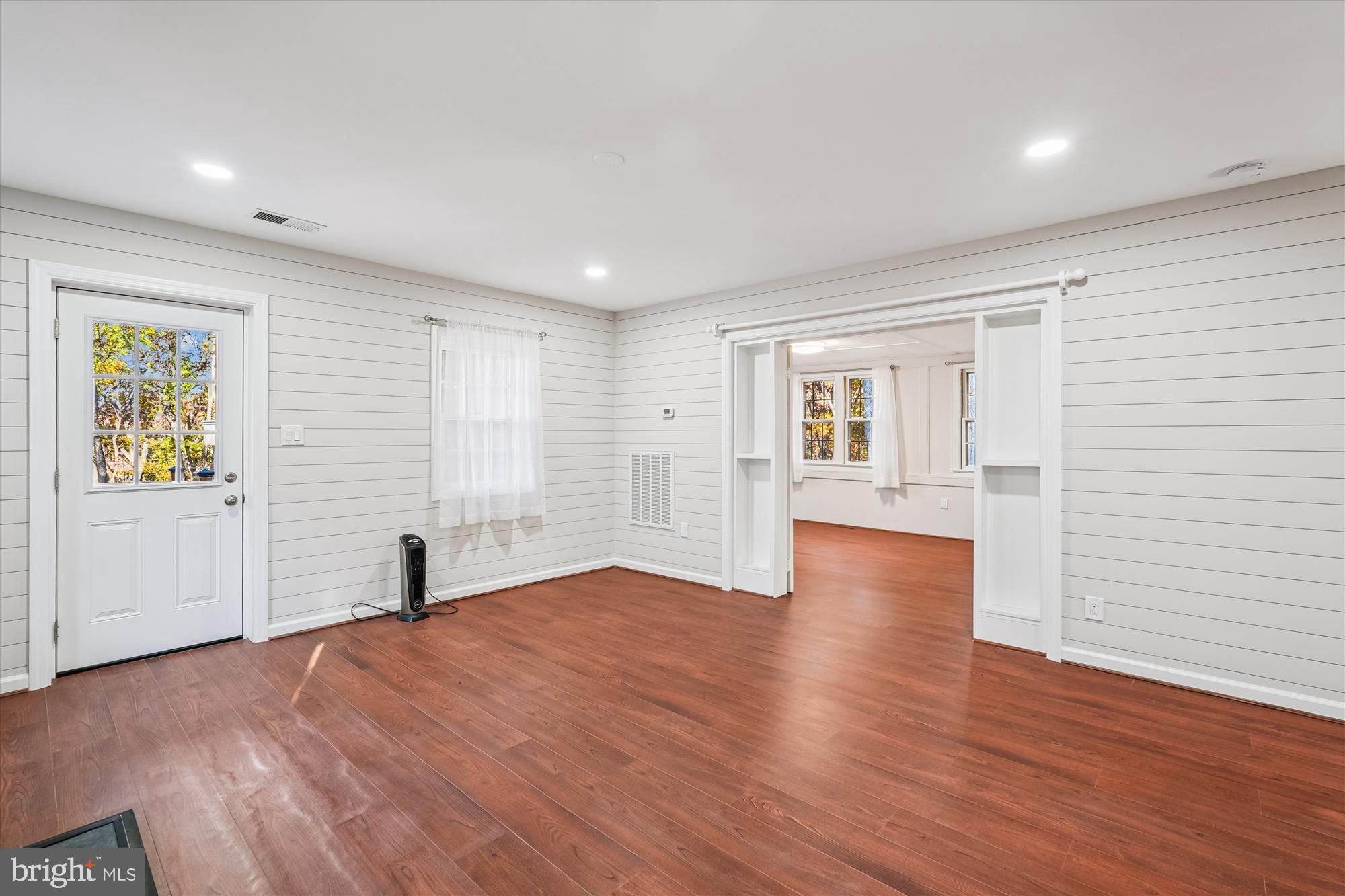 598 Timber Lane Bluemont, VA 20135 - Photo 16 of 43 Overall LR