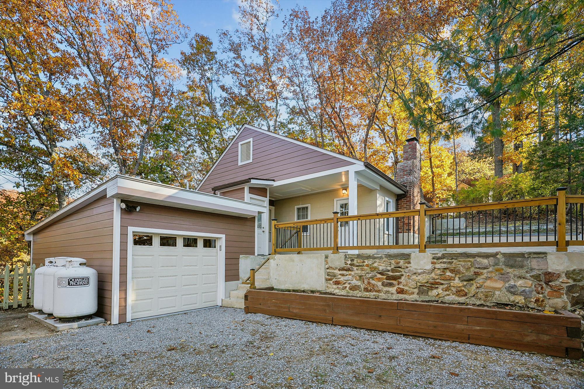 598 Timber Lane Bluemont, VA 20135 - Photo 2 of 43 Garage