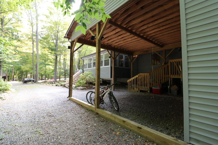41 Sheffick Road Gouldsboro, PA 18424 - Photo 26 of 29 Gallery Image 26