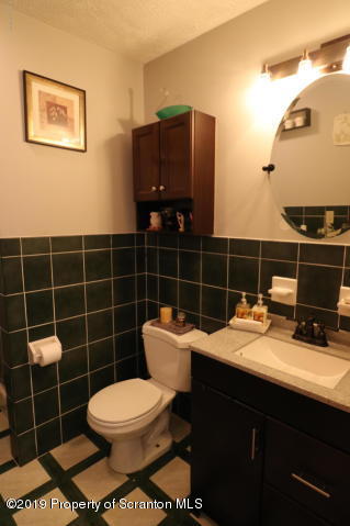 41 Sheffick Road Gouldsboro, PA 18424 - Photo 10 of 29 Gallery Image 10