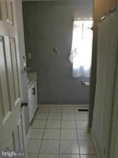 12130 Fingerboard Road Monrovia, MD 21770 - Photo 8 of 15 Bath