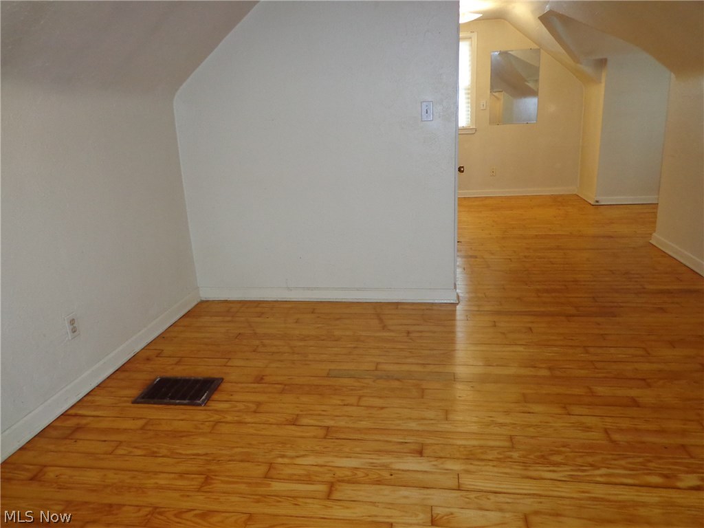 24023 Maple Ridge Road North Olmsted, OH 44070 - Photo 10 of 26 Gallery Image 10