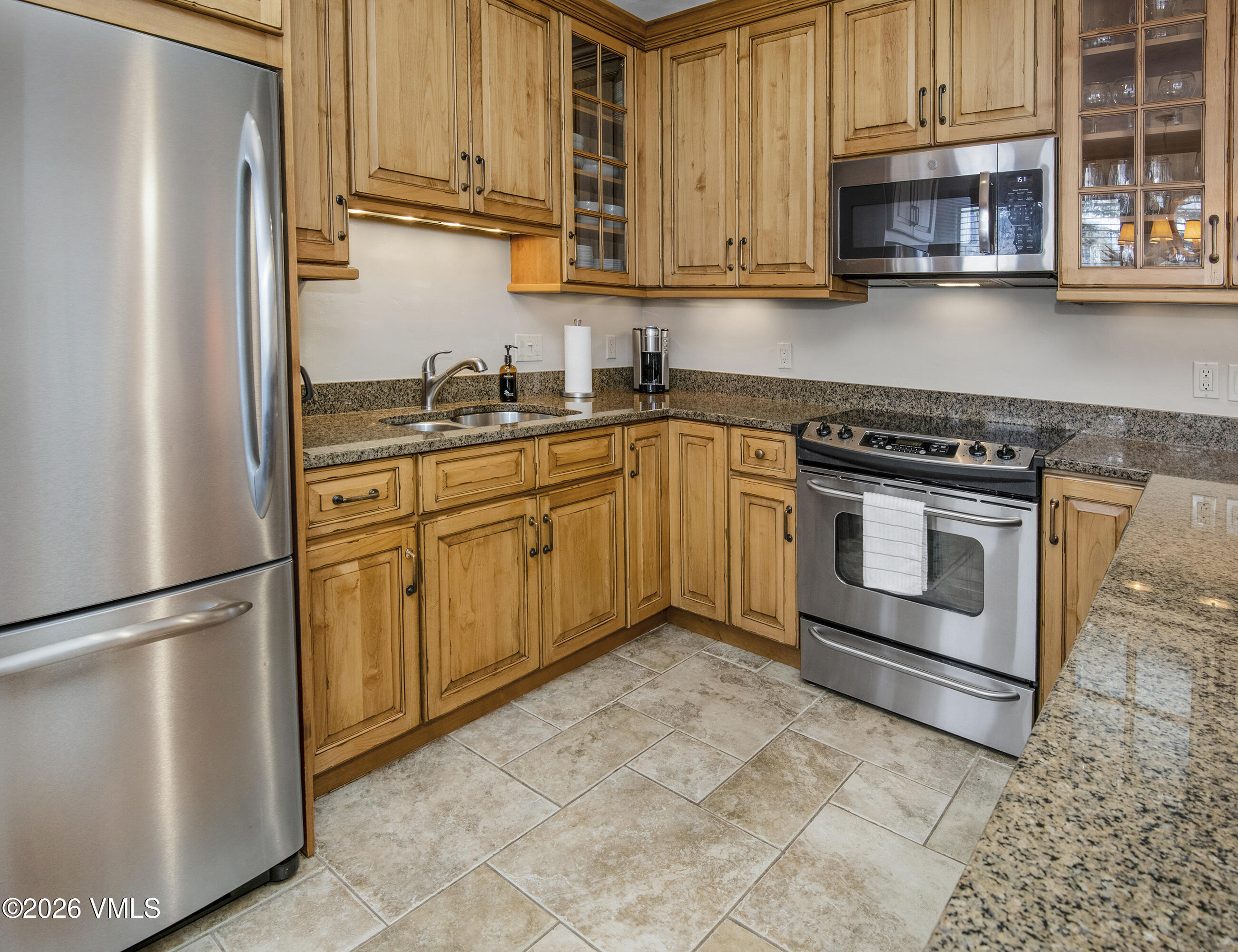 625 North Frontage Road West, Unit 22B Vail, CO 81657 - Photo 13 of 41 SunVail-22-B_11