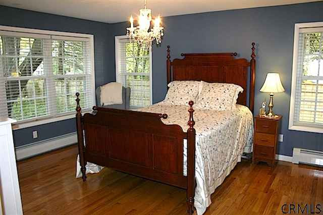 136 Mosher Road Bethlehem, NY 12054 - Photo 11 of 15 Photo 11