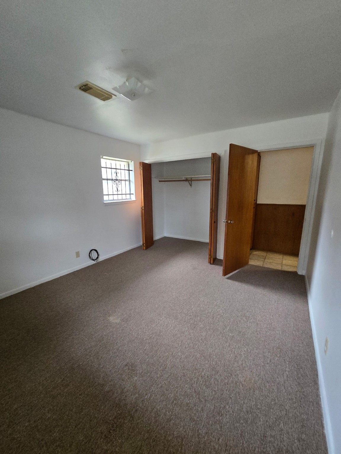 2505 Pecos Street Beaumont, TX 77702 - Photo 5 of 14