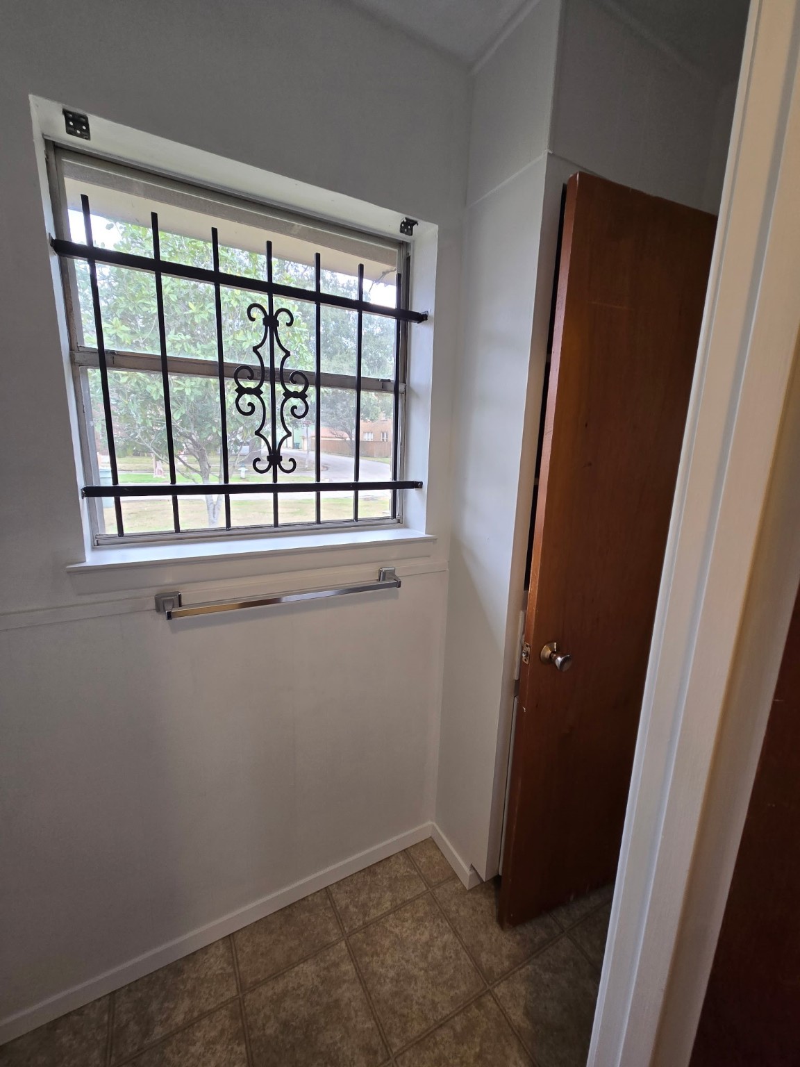 2505 Pecos Street Beaumont, TX 77702 - Photo 8 of 14