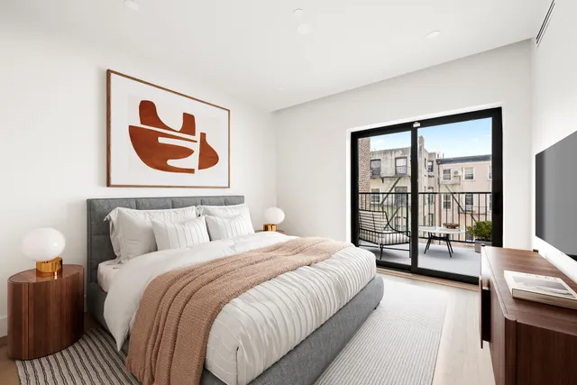 $2,600,000 | 78 1st Place, Unit 3 | Carroll Gardens
