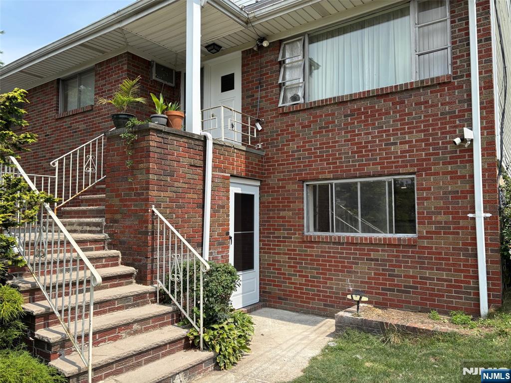 510 Studio Road, Unit 1 Ridgefield, NJ 07657 - Photo 9 of 10