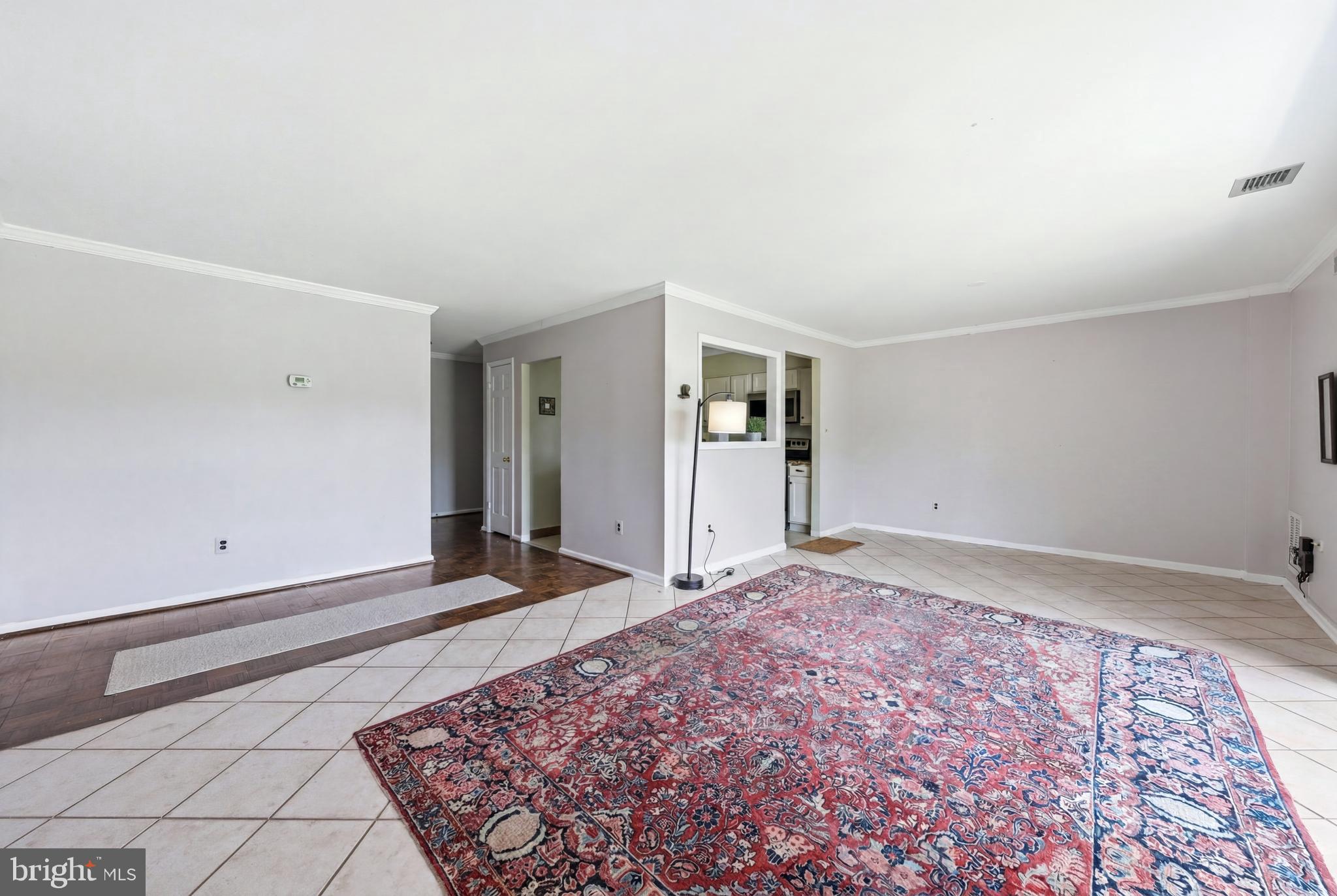 207 Haddonfield Cmns, Unit 207 Haddonfield, NJ 08033 - Photo 2 of 30