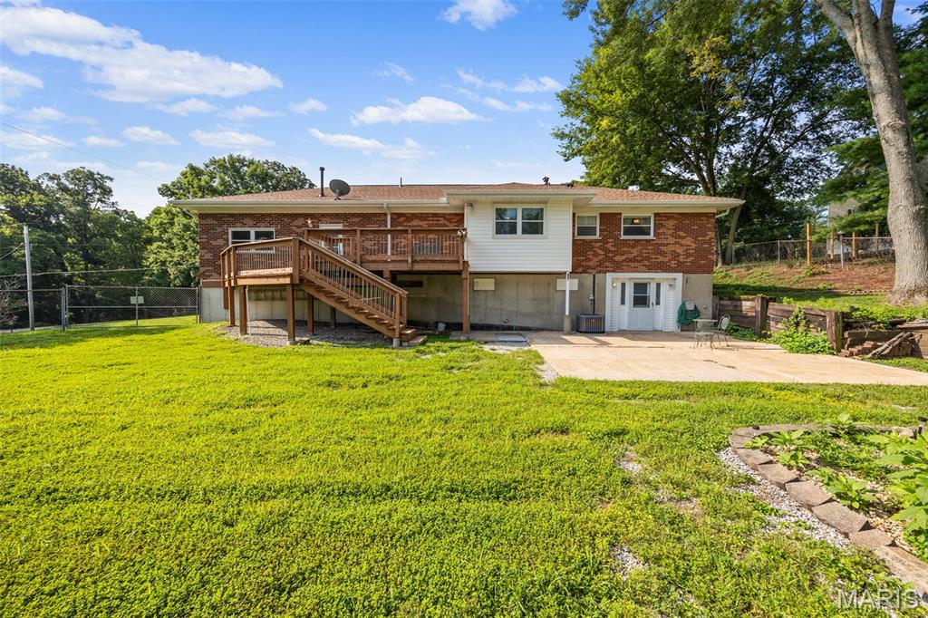 223 Susan Road St. Louis, MO 63129 - Photo 31 of 33 Gallery Image 31