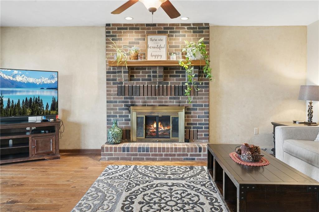 3239 Ridgeway Road Greensburg, PA 15601 - Photo 13 of 46 gas fireplace