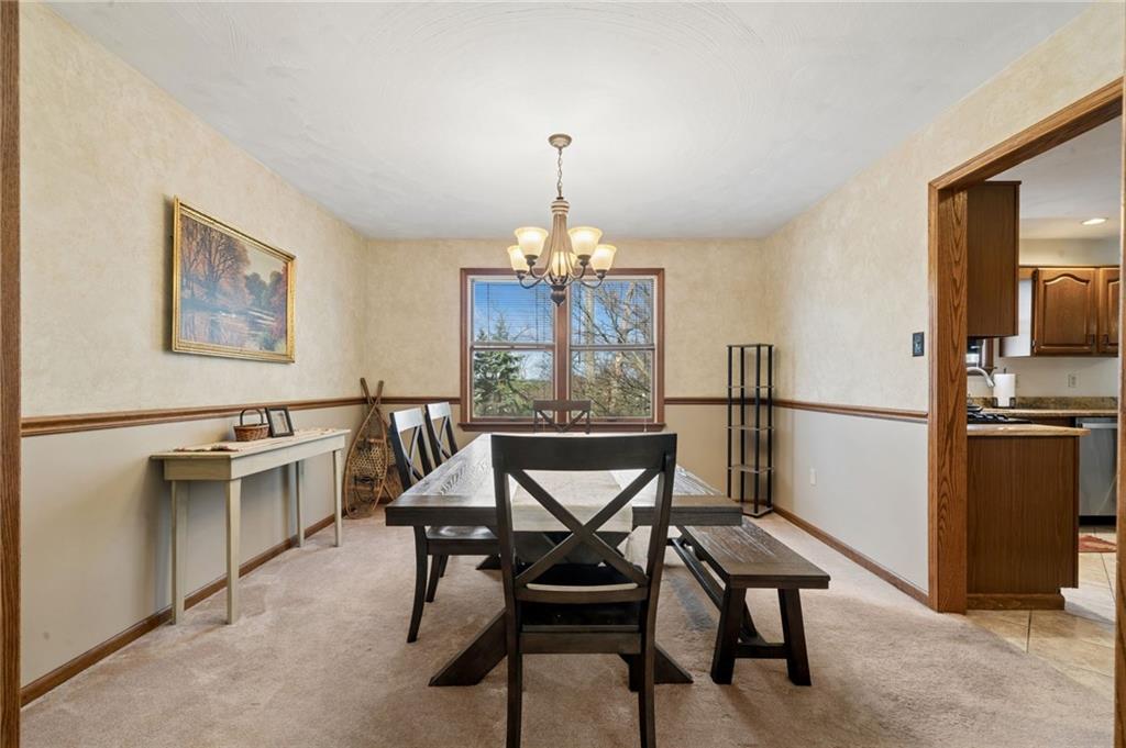 3239 Ridgeway Road Greensburg, PA 15601 - Photo 6 of 46