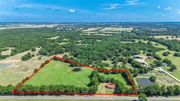a view of an outdoor space with a swimming pool