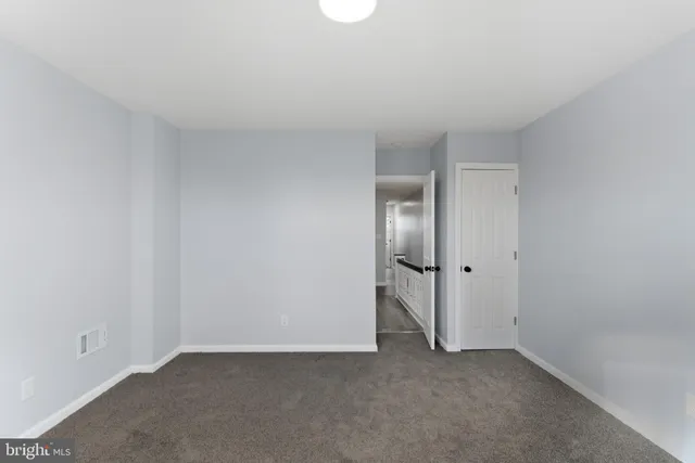 $1,800 | 903 North 5th Street, Camden, NJ 08102