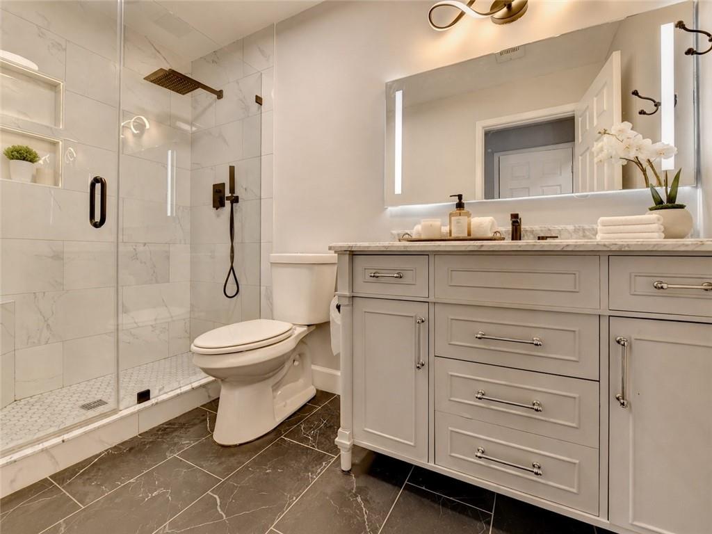 3201 Lenox Road Northeast, Unit 19 Atlanta, GA 30324 - Photo 12 of 25 Gallery Image 12
