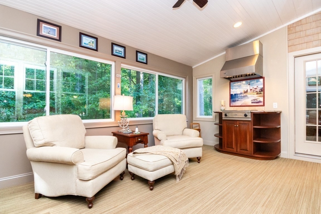 150 Spring Meadow Lane, Unit 150 Hanover, MA 02339 - Photo 14 of 42 Gallery Image 14
