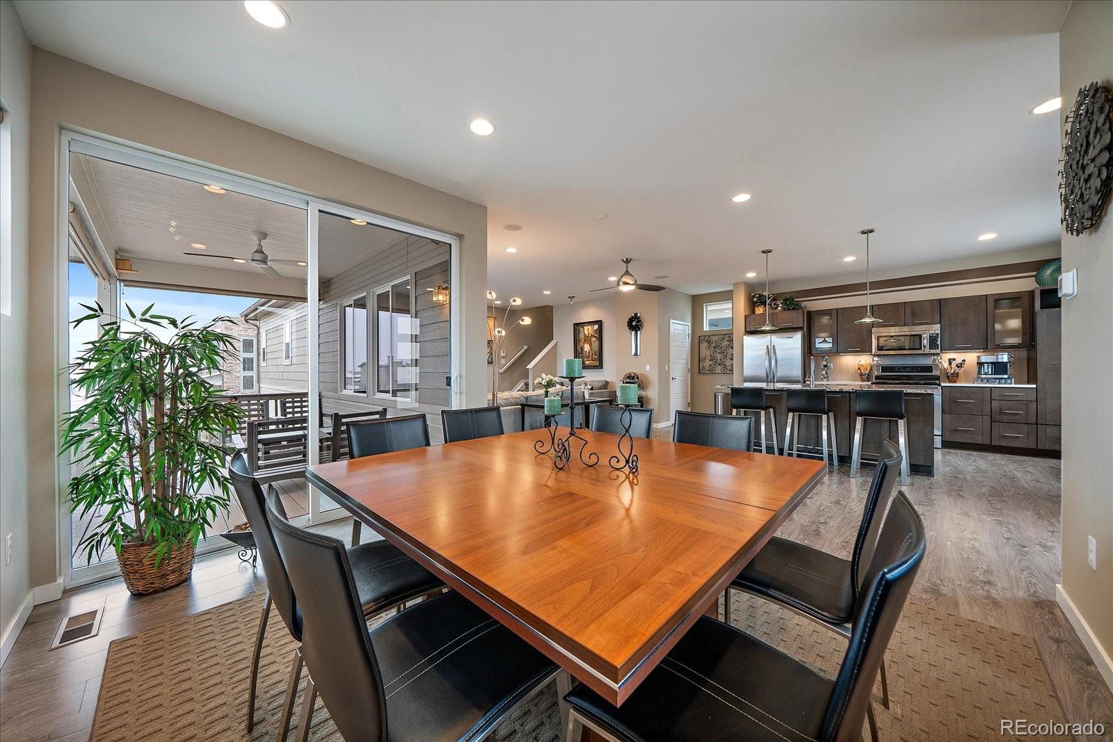 9717 Dunning Circle Highlands Ranch, CO 80126 - Photo 10 of 38