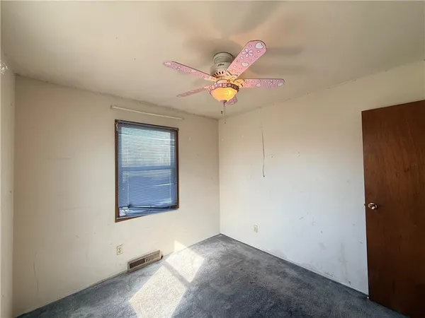 $219,000 | 7801 Northeast San Rafael Drive, Kansas City, MO 64119