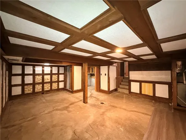 $219,000 | 7801 Northeast San Rafael Drive, Kansas City, MO 64119