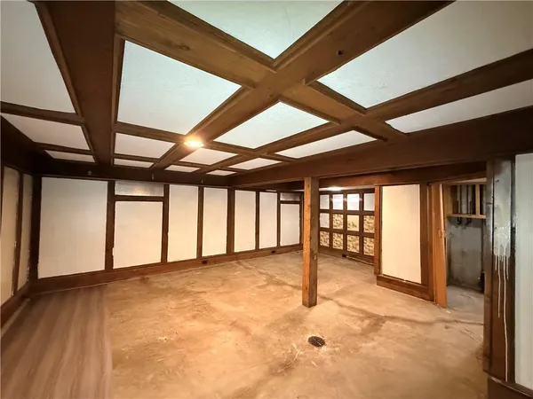 $219,000 | 7801 Northeast San Rafael Drive, Kansas City, MO 64119