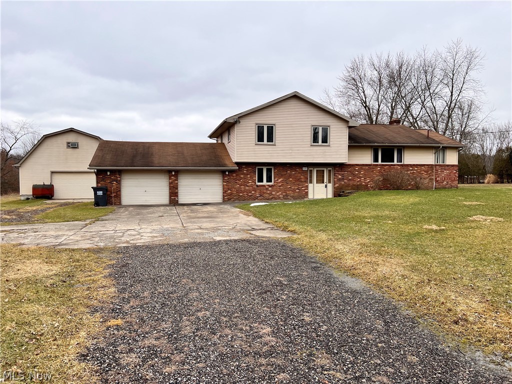 16411 Shilling Road Berlin Center, OH 44401 - Photo 1 of 27 Gallery Image 1