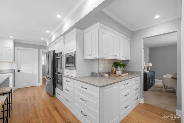 $850,000 | 1443 Meander Drive, Naperville, IL 60565