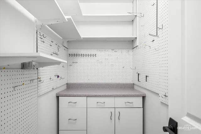 $850,000 | 1443 Meander Drive, Naperville, IL 60565