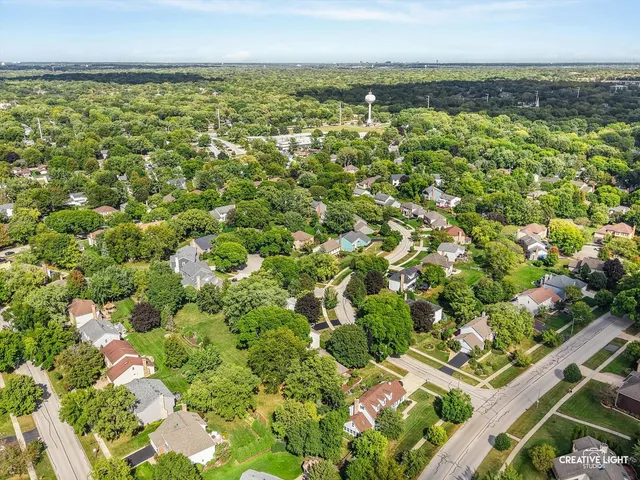 $850,000 | 1443 Meander Drive, Naperville, IL 60565