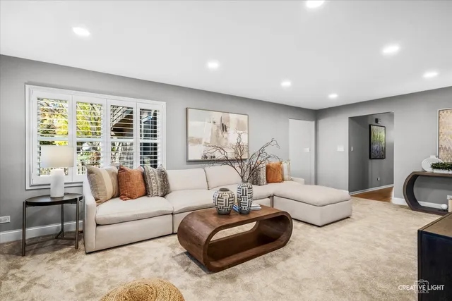 $850,000 | 1443 Meander Drive, Naperville, IL 60565