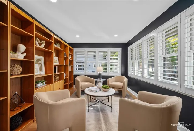 $850,000 | 1443 Meander Drive, Naperville, IL 60565