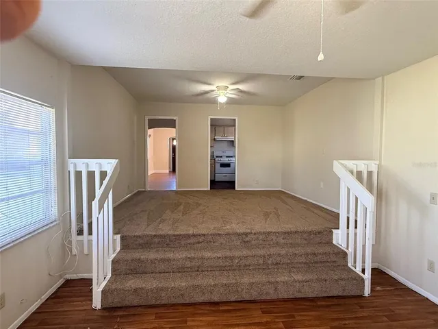 $2,295 | 3610 Dartmouth Avenue North, St. Petersburg, FL 33713