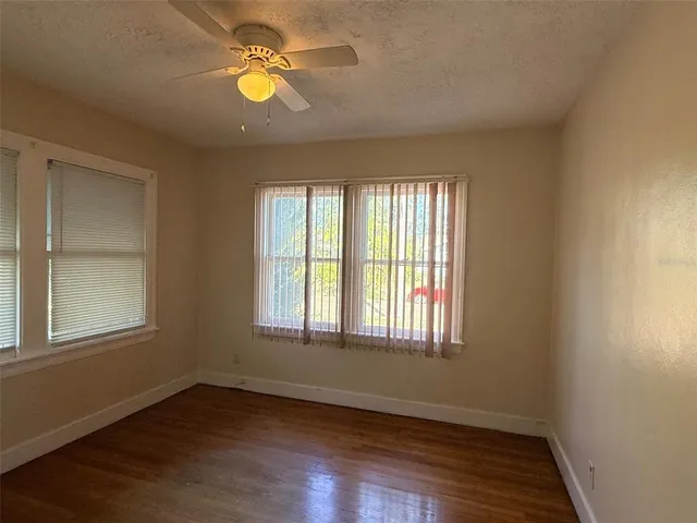 $2,295 | 3610 Dartmouth Avenue North, St. Petersburg, FL 33713