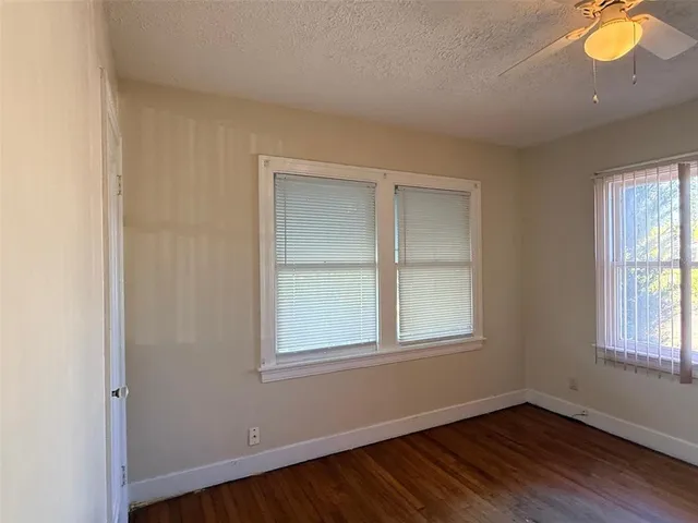 $2,295 | 3610 Dartmouth Avenue North, St. Petersburg, FL 33713