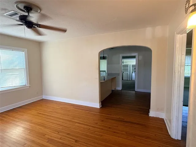 $2,295 | 3610 Dartmouth Avenue North, St. Petersburg, FL 33713