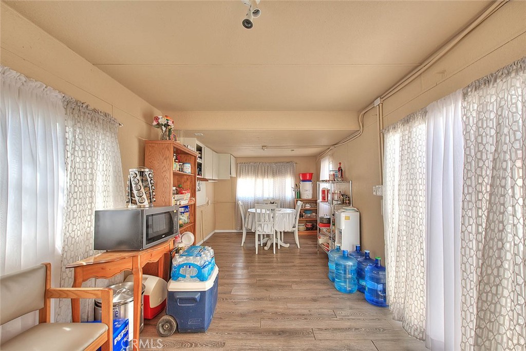 11525 Cactus Road Victorville, CA 92392 - Photo 10 of 19