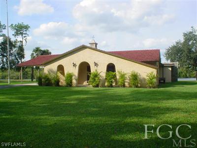 900 Porterfield Road LaBelle, FL 33935 - Photo 1 of 10 Gallery Image 1