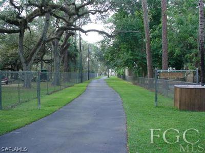 900 Porterfield Road LaBelle, FL 33935 - Photo 3 of 10 Gallery Image 3