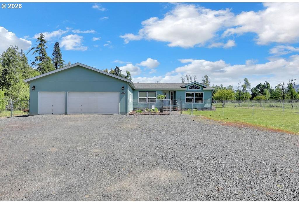 38277 Wheeler Road Dexter, OR 97431 - Photo 3 of 47 Gallery Image 3