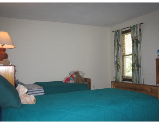 22 Fox Hill Road Ashland, MA 01721 - Photo 8 of 9