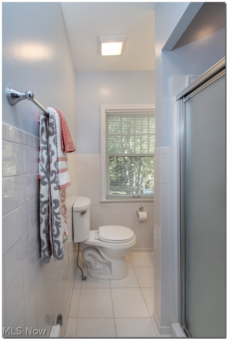 2904 Coleridge Road Cleveland, OH 44118 - Photo 24 of 35