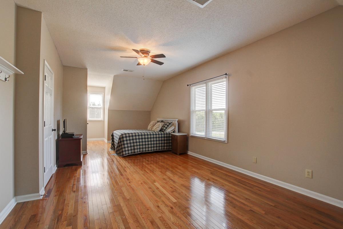 730 Dixie Bee Road Clarksville, TN 37043 - Photo 26 of 30 a living room with furniture and a window