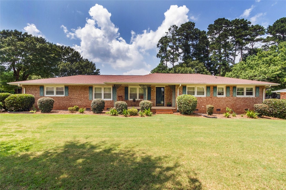 110 Pine Bark Road Anderson, SC 29625 - Photo 1 of 41 Gallery Image 1