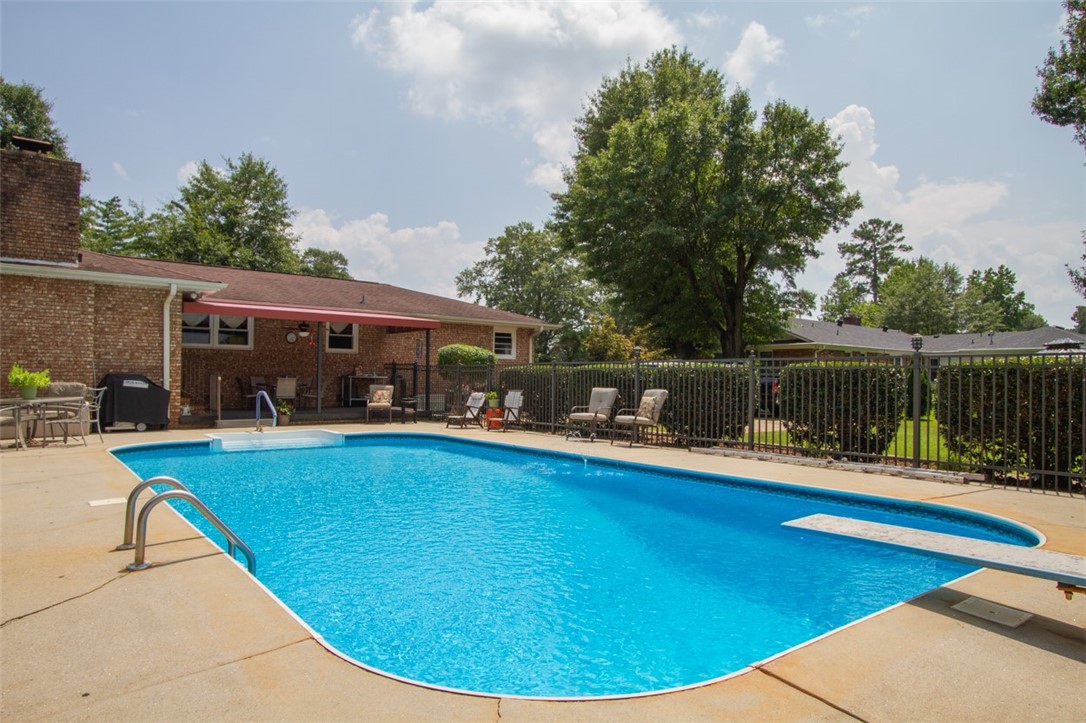 110 Pine Bark Road Anderson, SC 29625 - Photo 31 of 41 Gallery Image 31