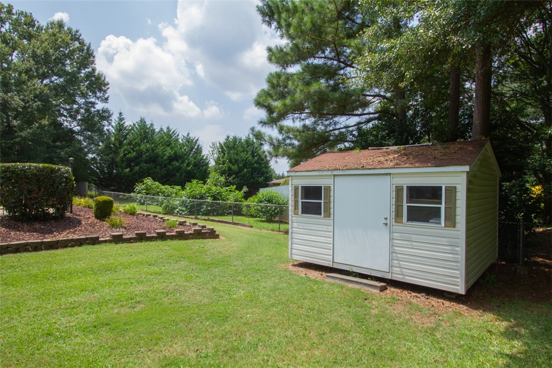 110 Pine Bark Road Anderson, SC 29625 - Photo 34 of 41 Gallery Image 34