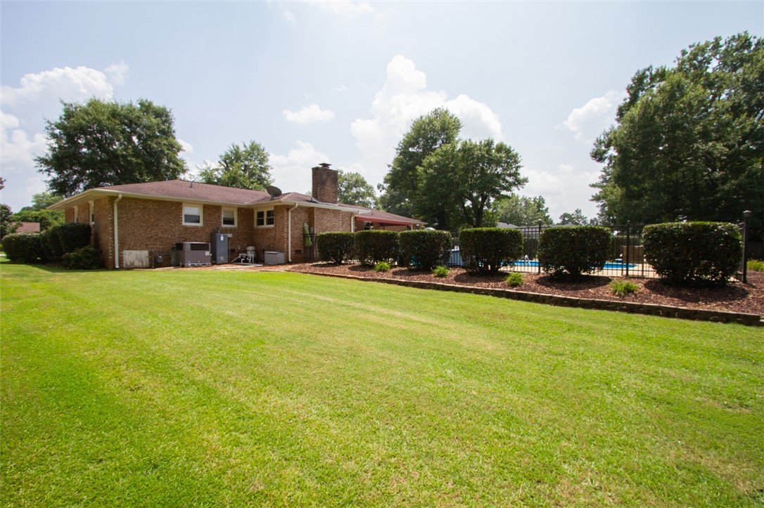 110 Pine Bark Road Anderson, SC 29625 - Photo 35 of 41 Gallery Image 35