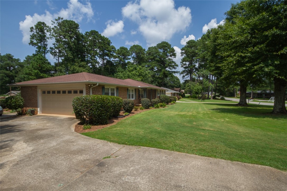 110 Pine Bark Road Anderson, SC 29625 - Photo 36 of 41 Gallery Image 36